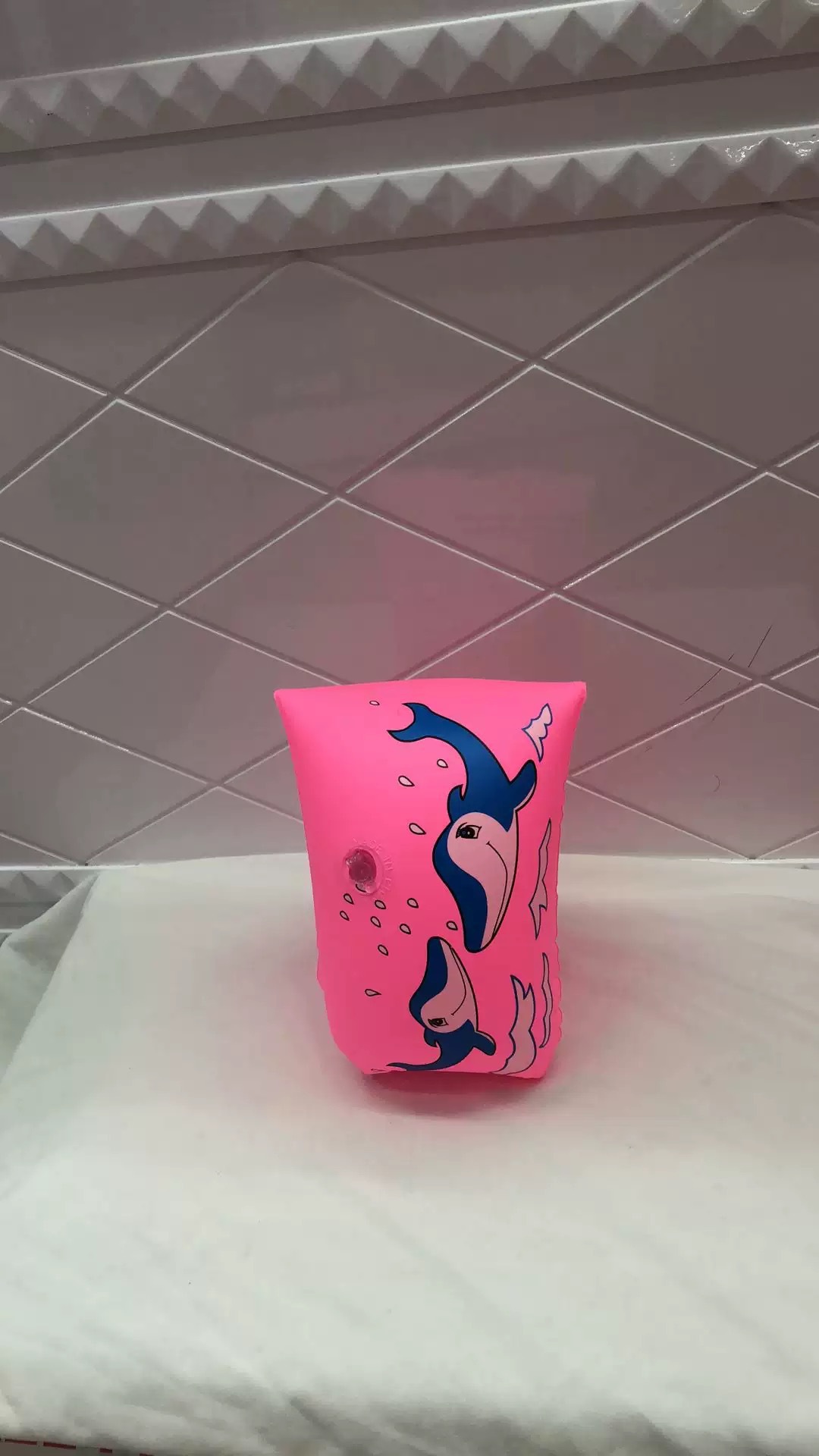 厂家直供新款儿童海豚充气水袖安全游泳手臂圈批发充气玩具水上娱乐详情6