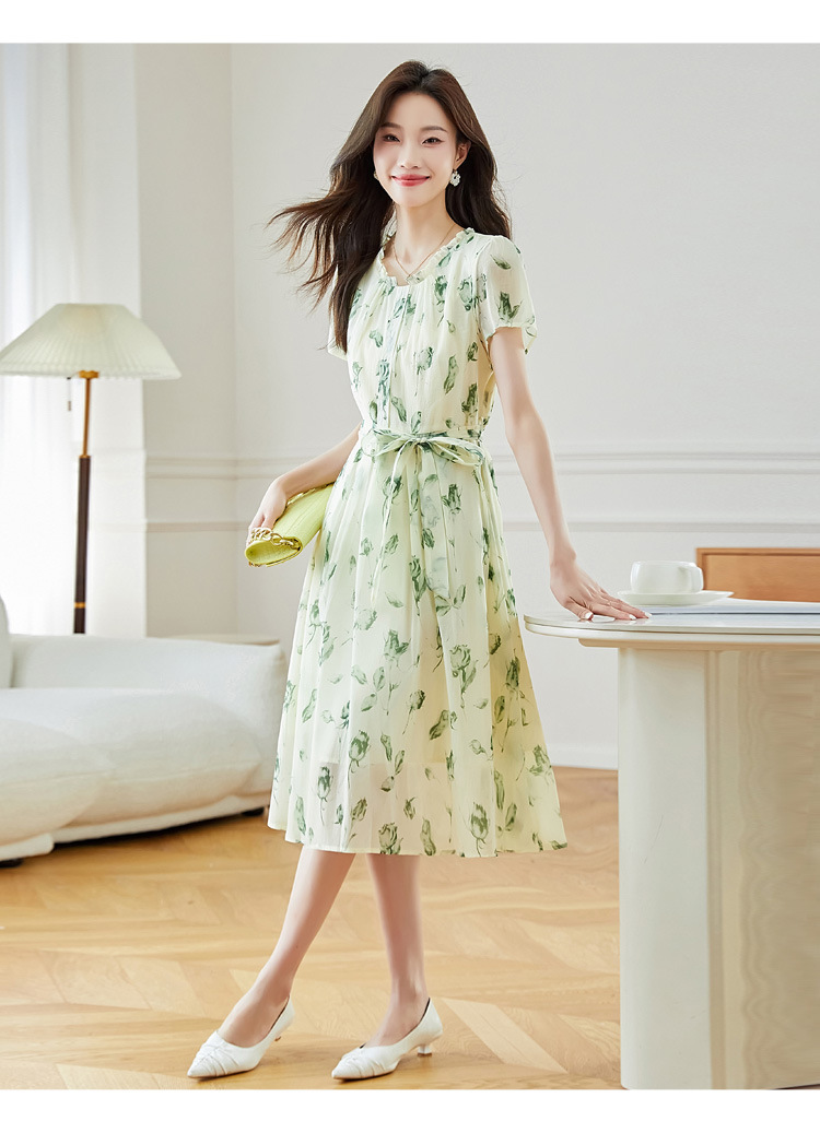 夏季短袖连衣裙女2025新款夏季爆款女装气质碎花裙雪纺中长款裙子详情34