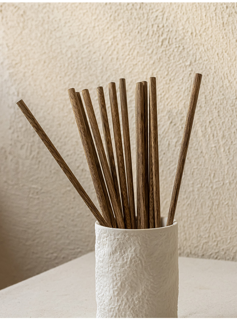 Chicken wing wooden chopsticks, household unpainted and waxed chopsticks, anti-slip and heat-resistant wooden chopsticks, single-person tableware pic 4