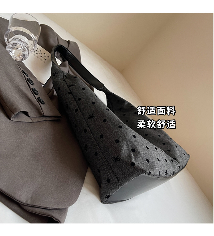 通勤大容量女包新款流行波点单肩包时尚百搭托特水桶包都市斜挎包详情7