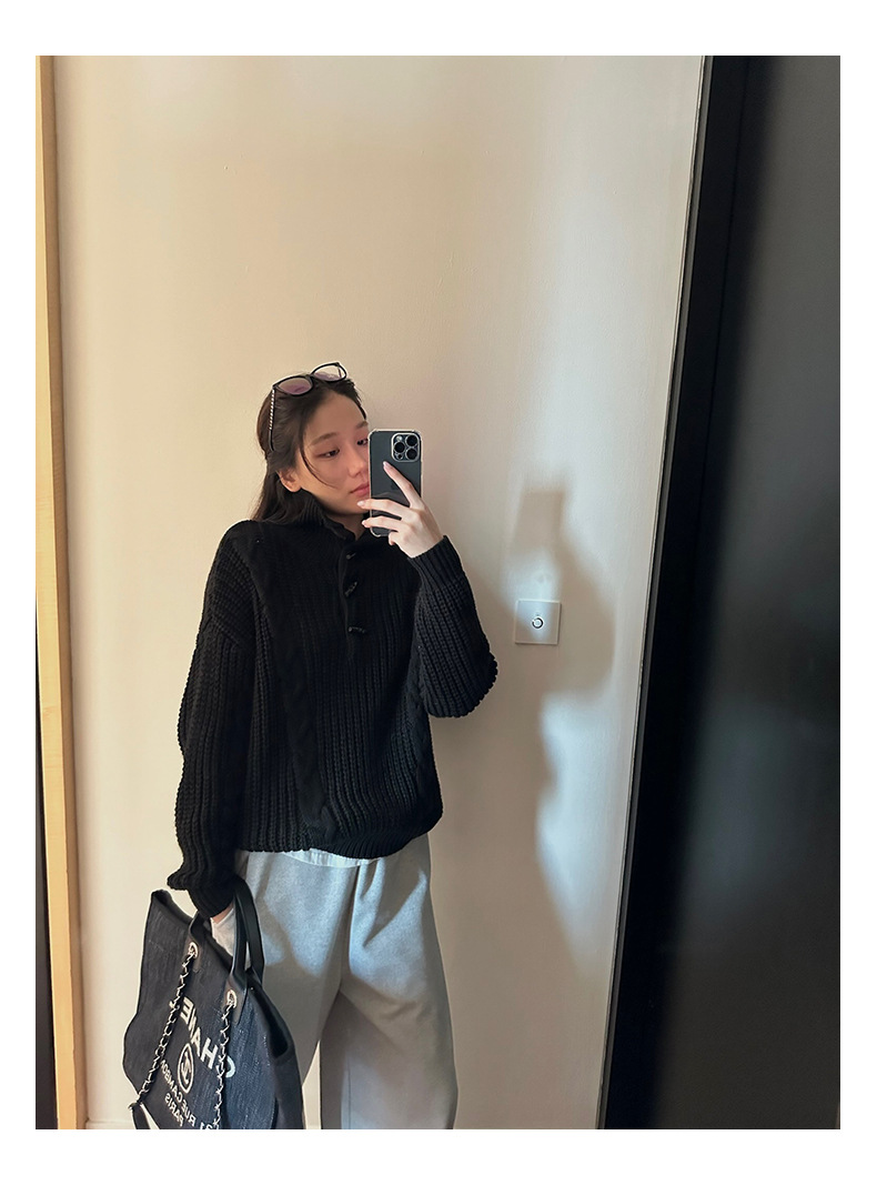 Winter new style horn buttoned lapel wool sweater, gentle and loose knitted sweater, sweater, sweater, sweater, sweater pic 10