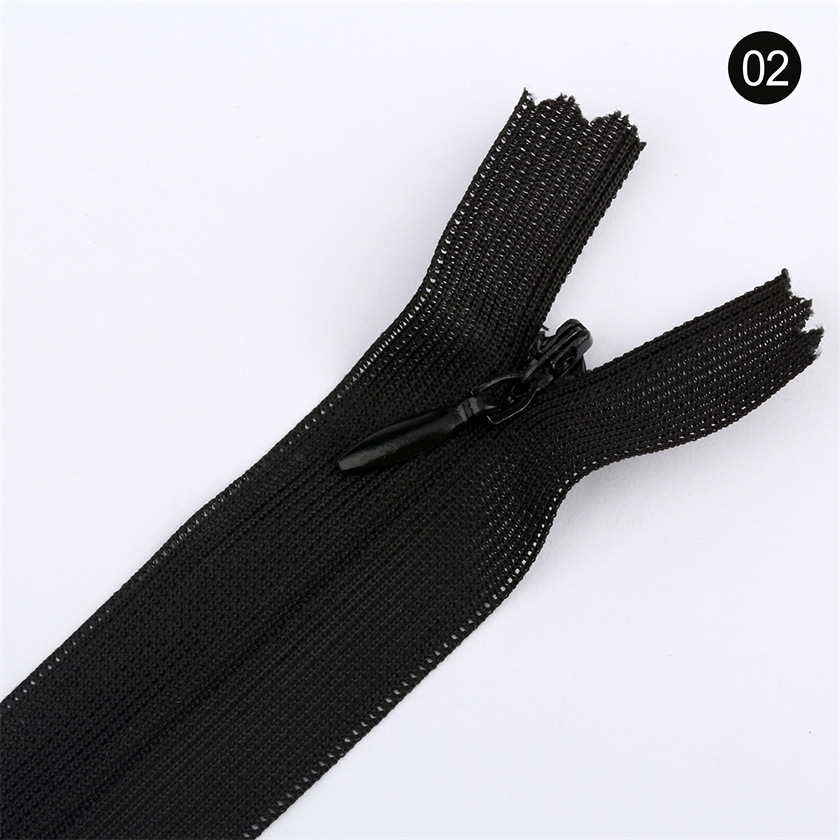 The manufacturer supplies 60cm needle thread invisible zippers in real stock, with open zippers in red, white, yellow, green and blue, and a length of 60cm pic 4