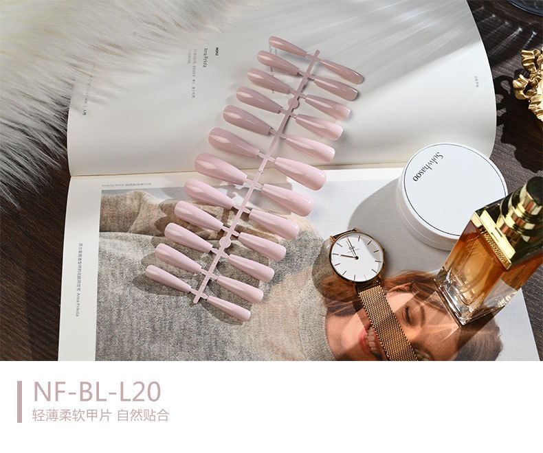 The long ballet nail with solid color and glossy oil from Europe and America, the mid-length trapezoidal nail art piece, and the false nails are exquisite and simple pic 20
