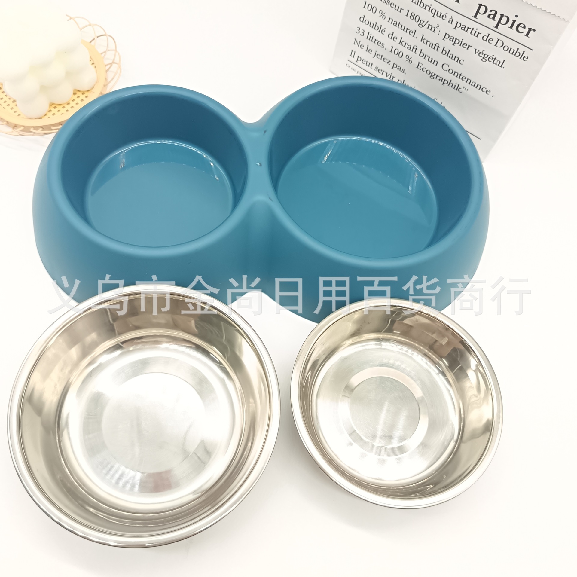 Wholesale of foreign trade cross-border candy-colored pet stainless steel double bowls, dog bowls, cat bowls, feeding and water bowls, pet dog bowls pic 3
