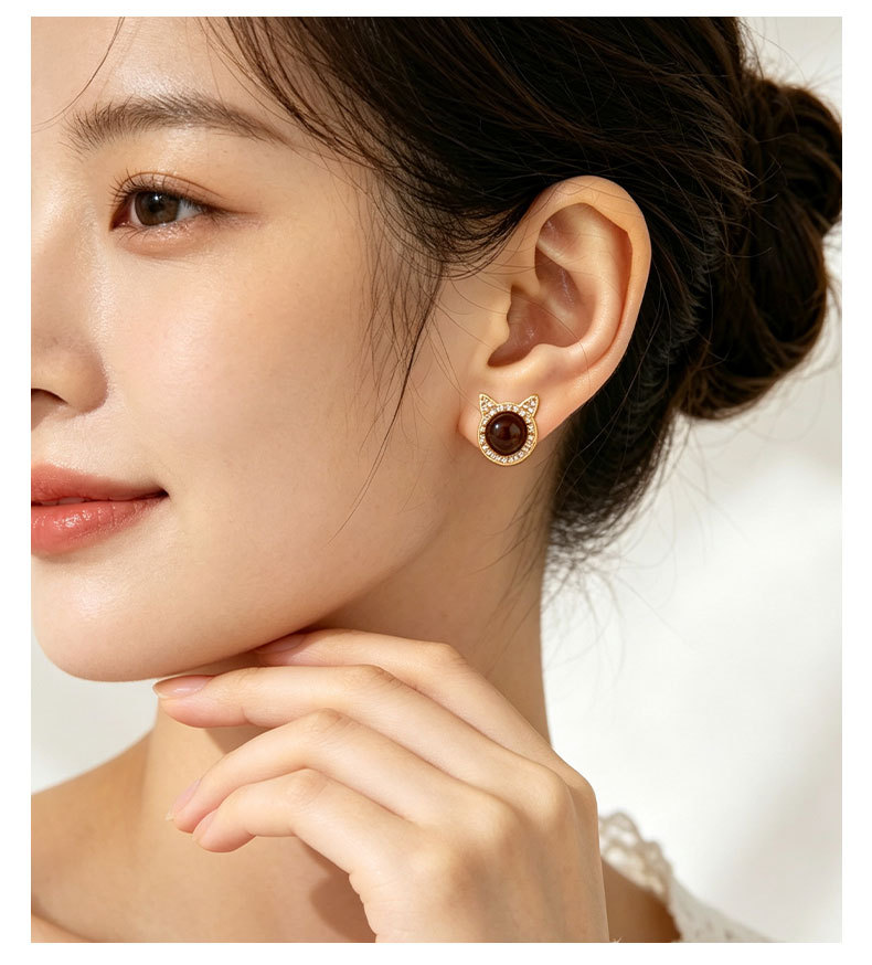 源头工厂可爱猫咪头耳钉原创设计铜合金镶锆虎眼石s925银针女耳饰详情11