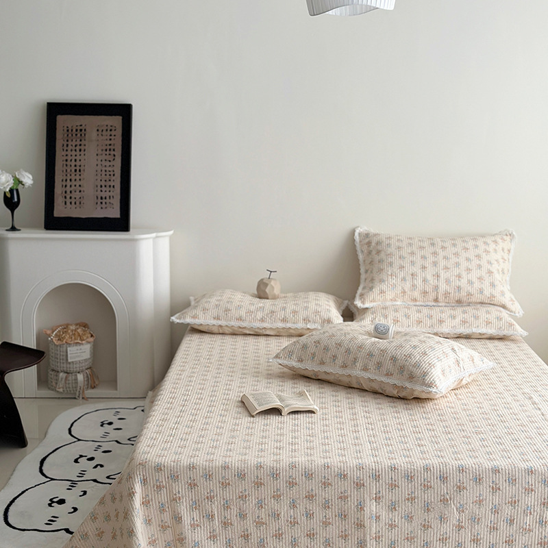 Lisa series, a three-piece set of all-cotton high-temperature sand-washed cotton bed cover, is skin-friendly, breathable and suitable for all seasons pic 44