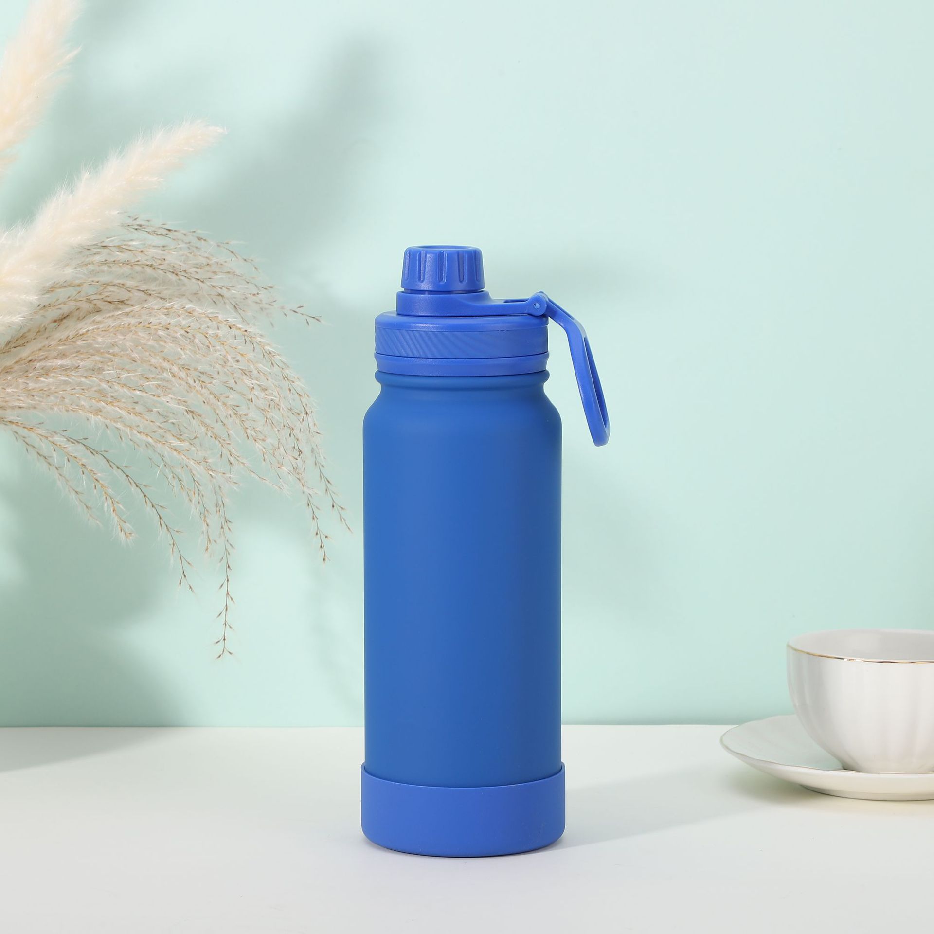 Amazon cross-border large-capacity stainless steel insulated cup, fitness portable space pot, outdoor portable sports water bottle pic 9