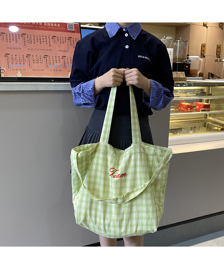 ins风字母格纹大容量托特包女2025新款度假风单肩斜挎包购物包详情19