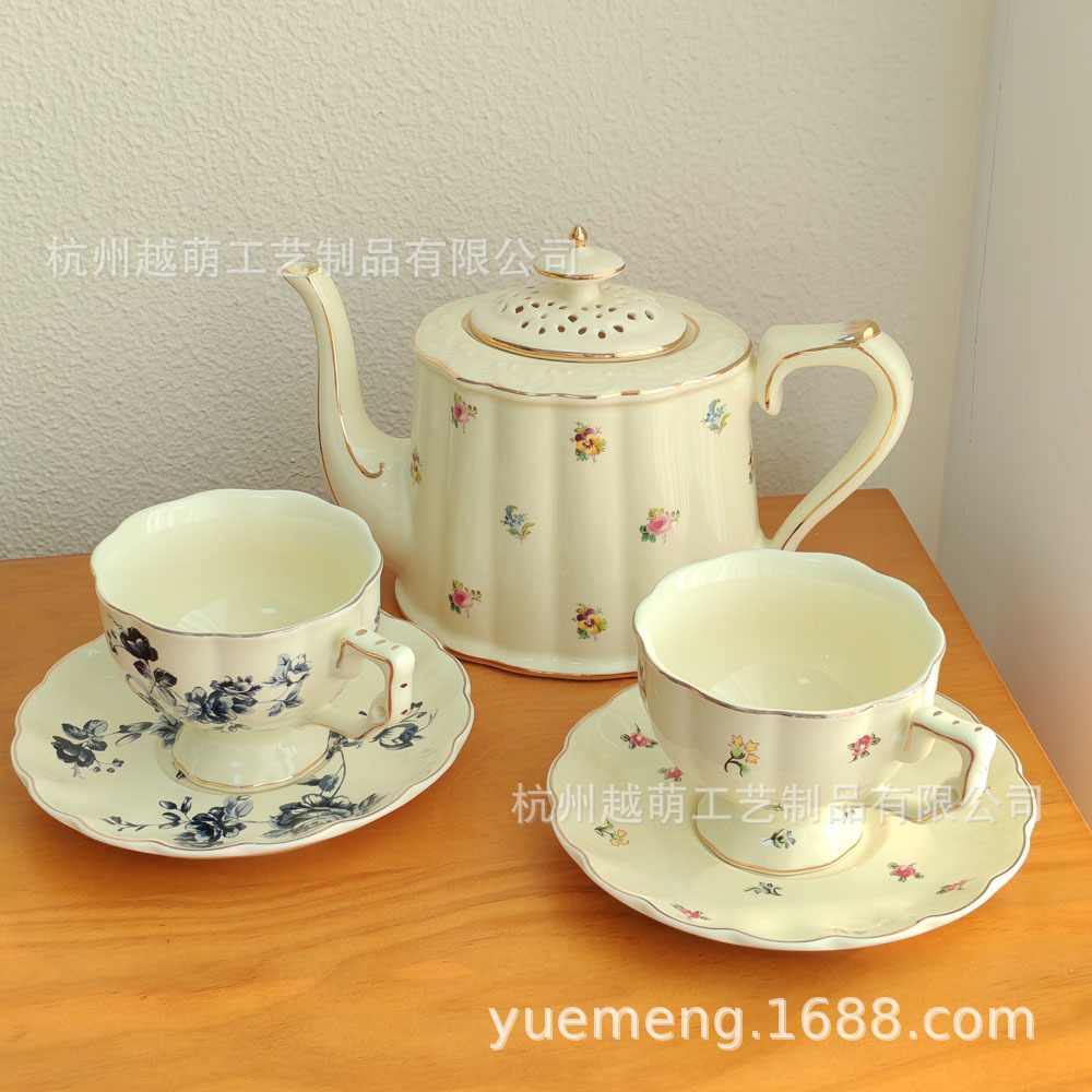 European-style ins coffee cup and saucer set, ceramic, British-style gold-edged tea cups and teapots, French restaurant cups, daily gifts pic 11