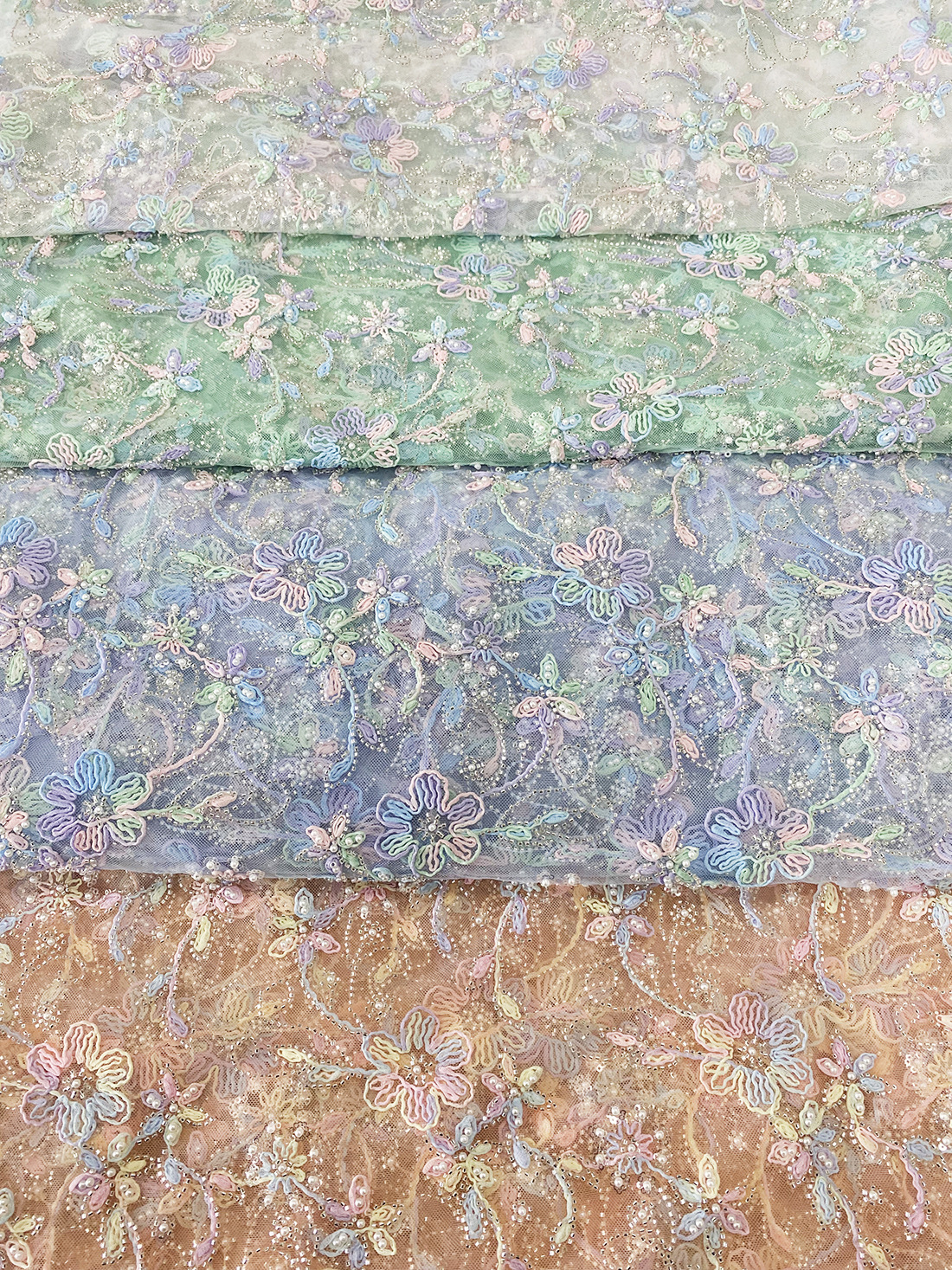 工厂现货时尚彩色多色盘带蕾丝珠子绣花女装婚纱礼服面料LACE详情5