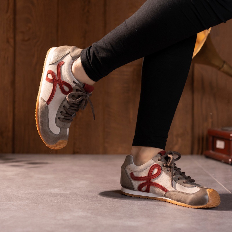 旅途牛皮女鞋复古真皮休闲鞋女春夏新款百搭大头阿甘德训鞋女详情6