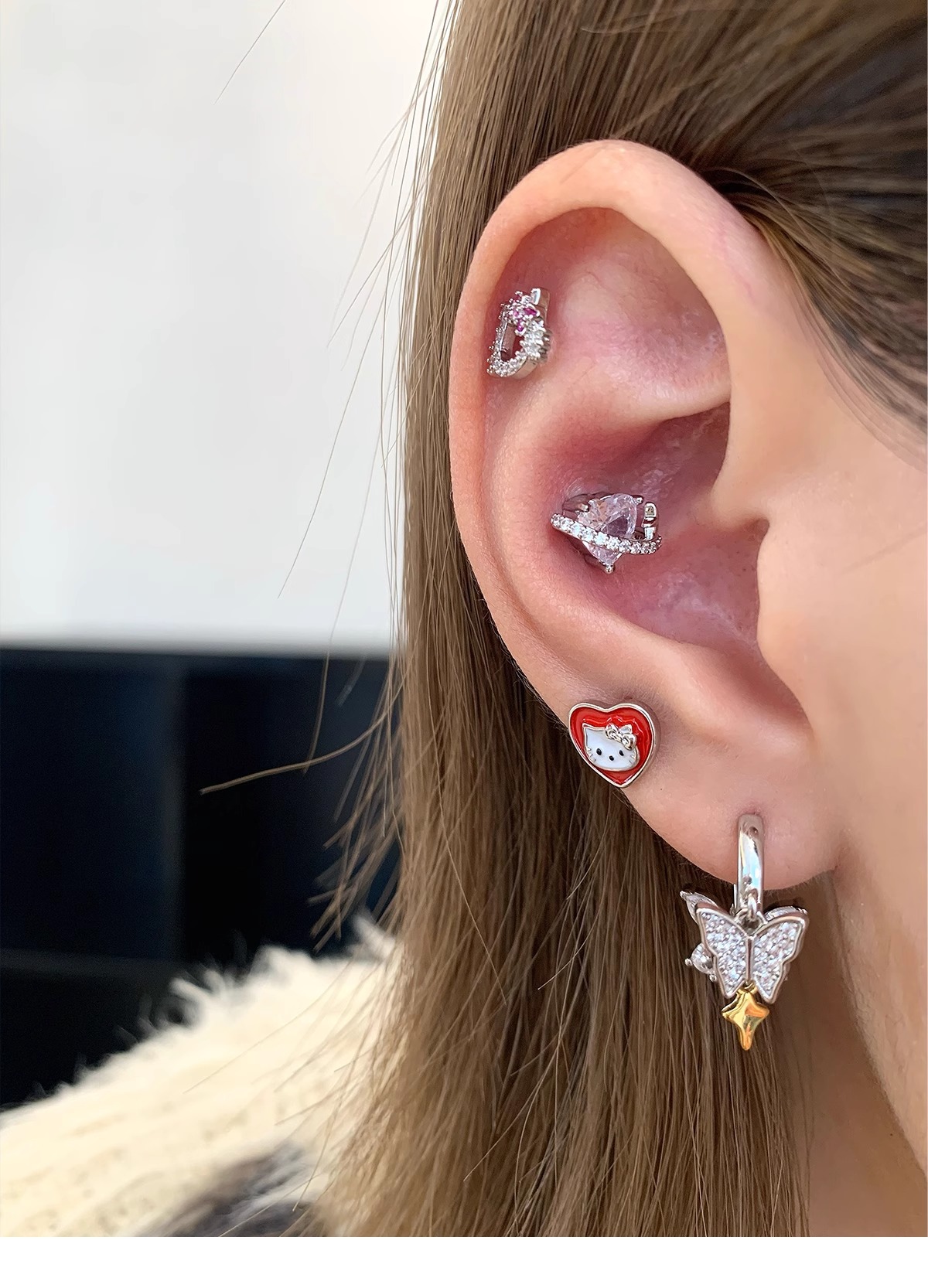 kt Home ear bone Stud sweet and cute titanium steel horseshoe ring Saturn ear Stud Titanium alloy ear bone stud cochlear stud earrings pic 21