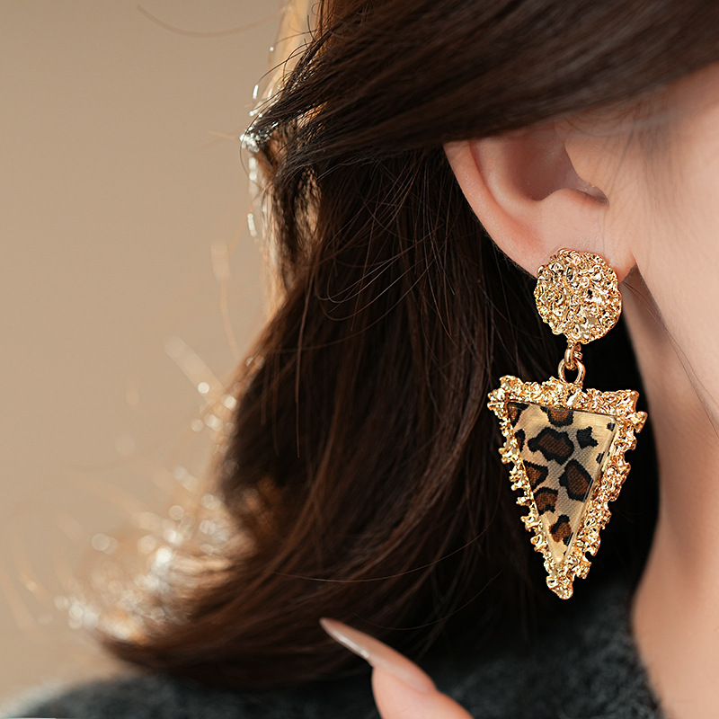钢针圆形纹路三角形树脂豹纹耳钉夸张高级感耳环欧美时尚耳饰批发详情19