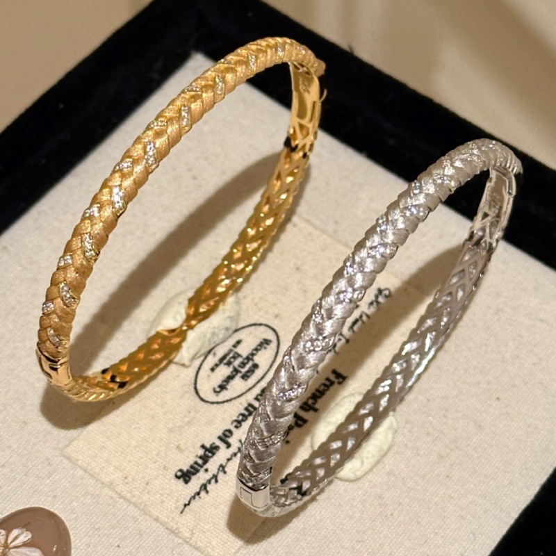 French retro Italian brushed wheat ear woven bracelet, diamond-encrusted, light luxury, exquisite, fashionable and versatile new Chinese style bracelet pic 2