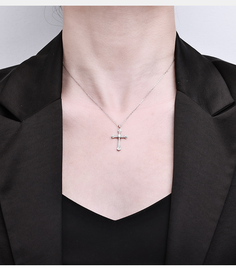 Zhuoheng Jewelry European and American S925 sterling silver cross pendant Necklace, ebay AliExpress collarbone chain, Christmas accessories wholesale, Mosan pic 3