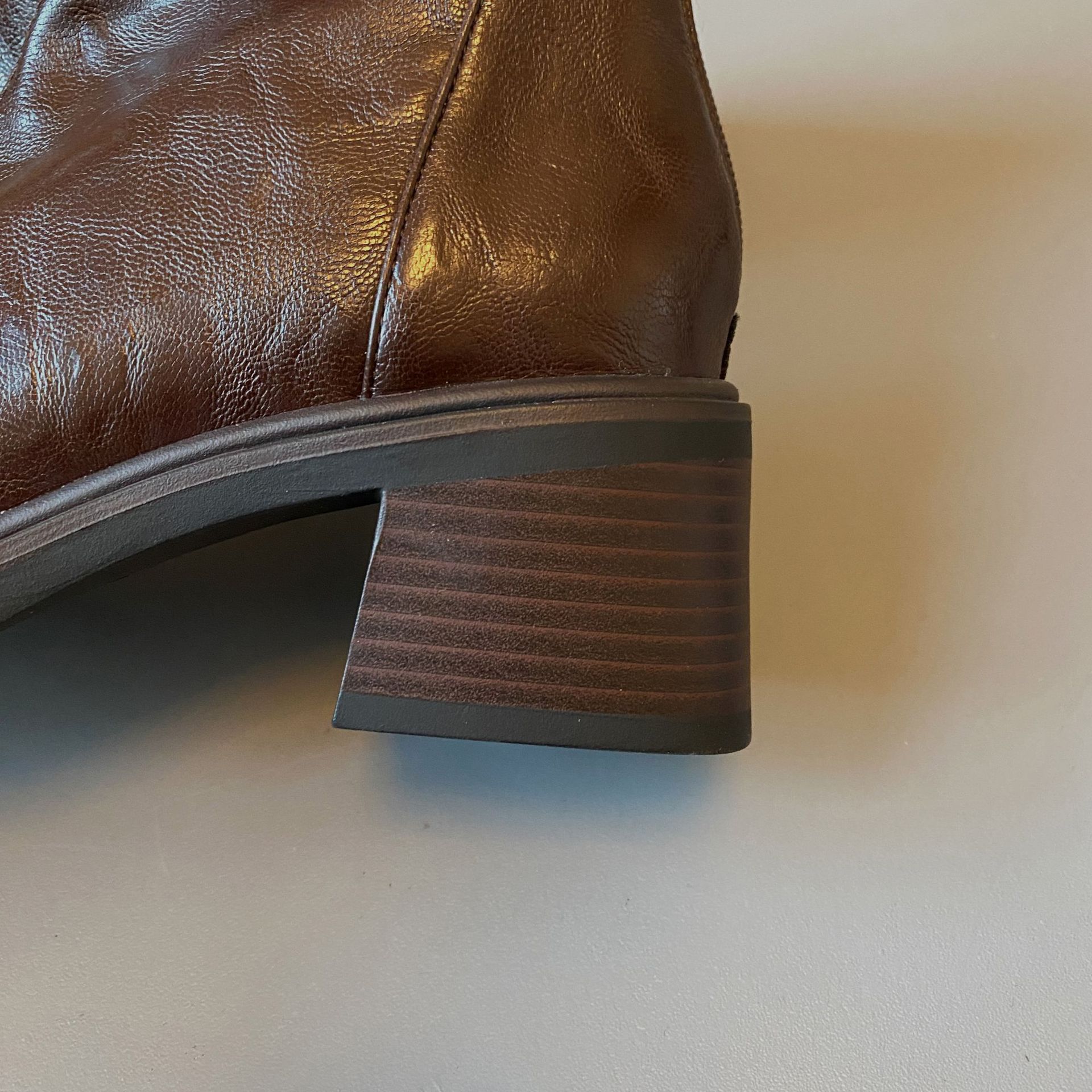 【现货】高跟方头短靴马丁靴春秋季单靴后拉链短靴女士粗跟靴子详情17