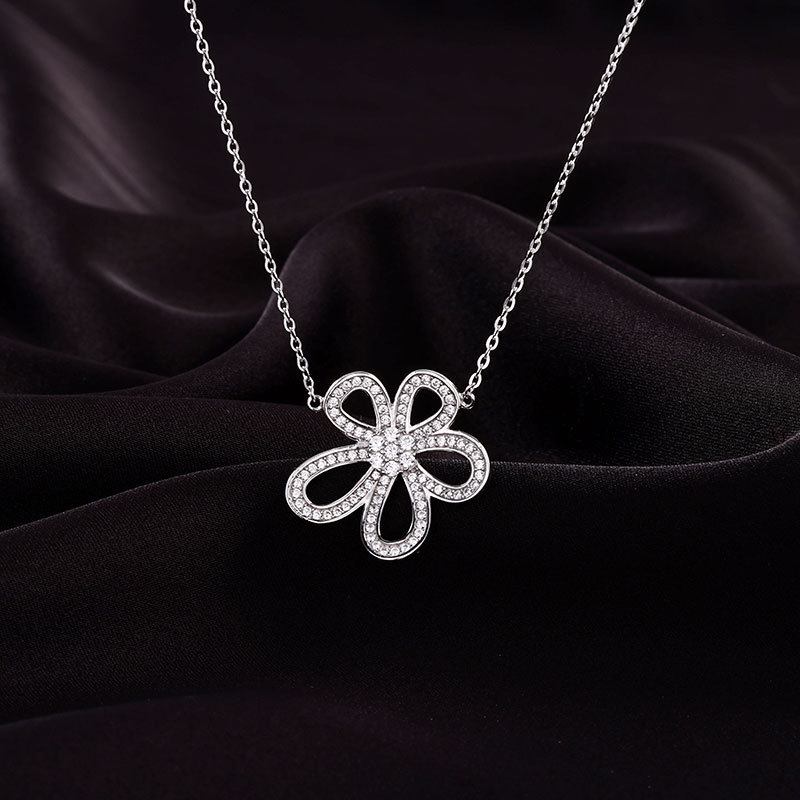 Silver light luxury, niche female full diamond sunflower collarbone chain, popular hollowed-out pendant, moissanite, pure silver camellia pic 3