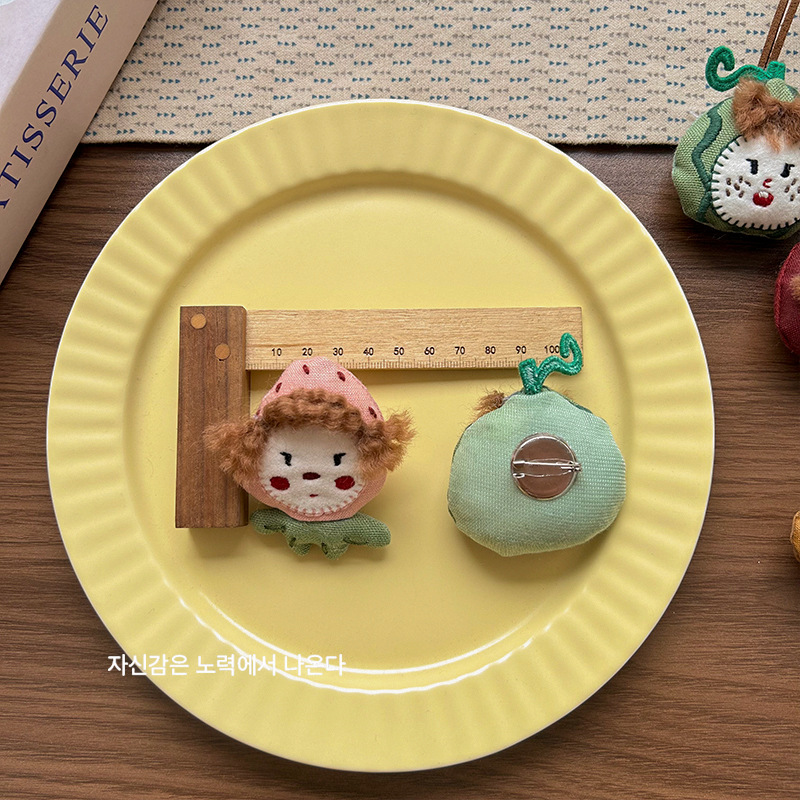 韩版卡通可爱水果立体塞棉手工胸针配饰毛线针织衣服宝宝胸针配饰详情7