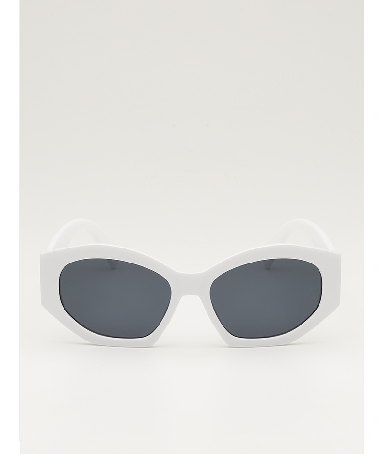 Retro triumph snow sunglasses for women, a new type of high-end oval angular sunglasses for sun protection and shading pic 18