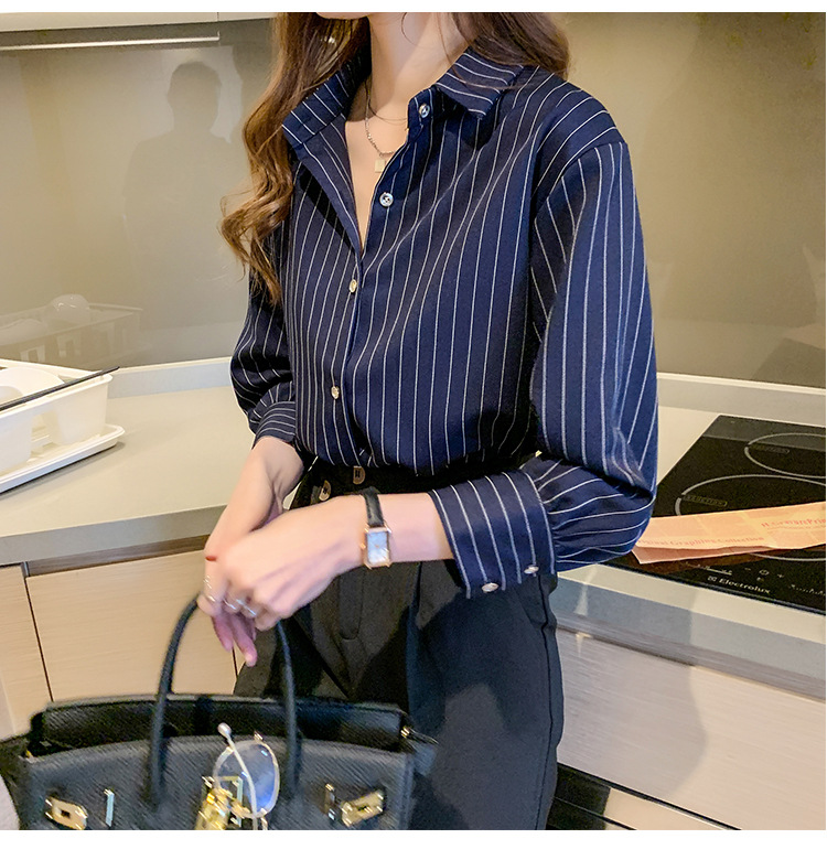 This vertical striped chiffon shirt for women with three-quarter sleeves is a new autumn collection. It features a unique and mature design with a sense of elegance and drape pic 11