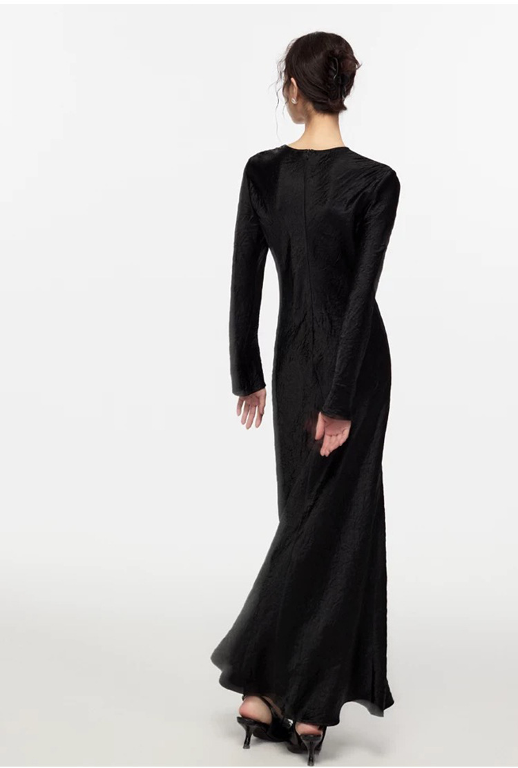 French elegant, fashionable, form-fitting and high-end satin pleated triacetate long-sleeved dress, a new autumn long dress for children pic 56