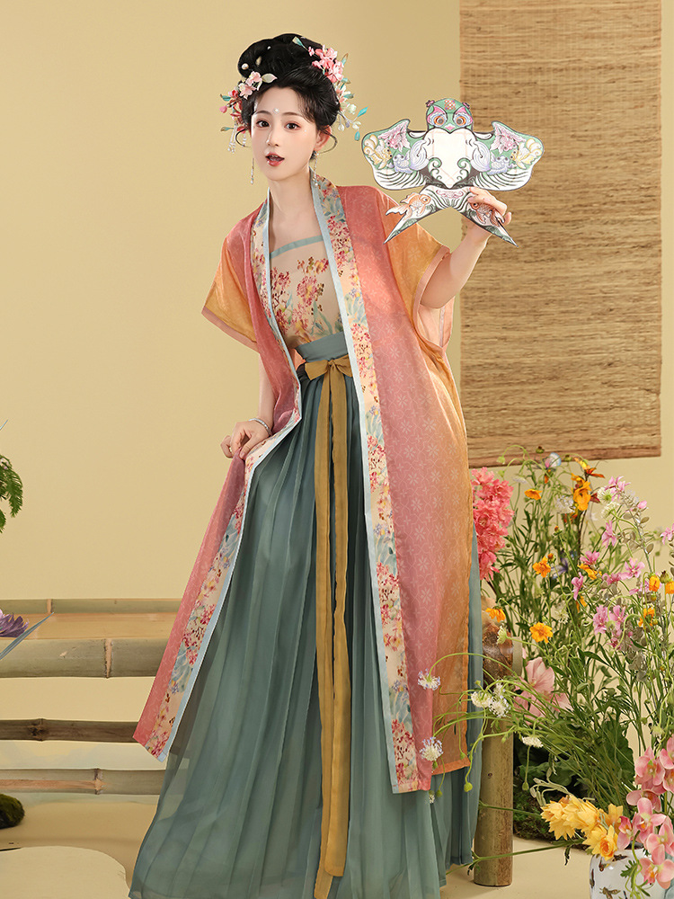 New stock of long-sleeved Chinese-style Hanfu women's performance costumes and armor made in the Ming Dynasty pic 20