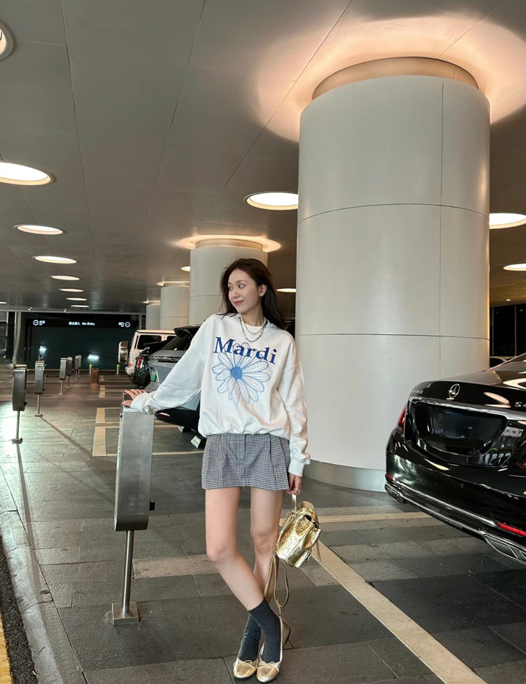 现货韩国潮牌Mardi卫衣女小雏菊24新款印花圆领上衣一件代发详情17