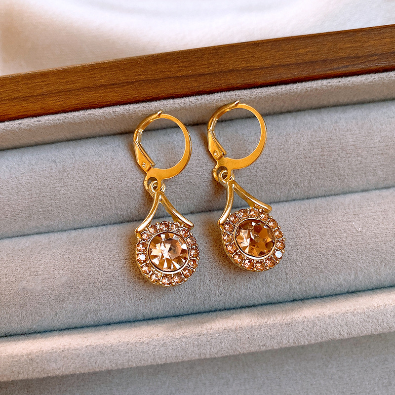 时尚镶钻樱桃果实圆形花朵耳环小众设计感耳扣轻奢高级感耳饰批发详情11