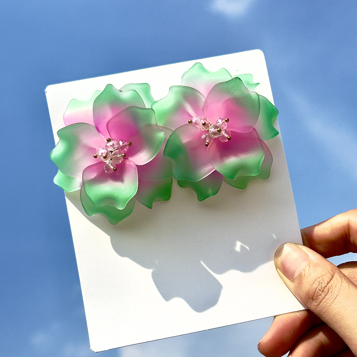 亚马逊跨境清新甜美彩色树脂花瓣花朵耳钉气质多巴胺 耳环耳饰女详情31