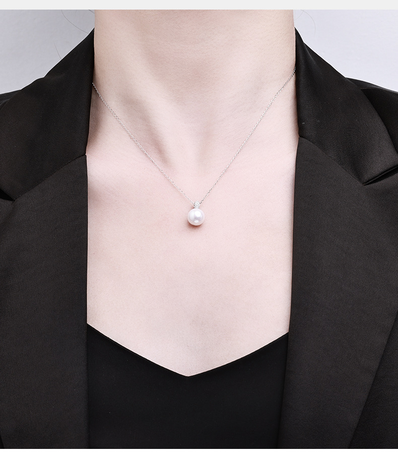 The S925 all-silver pearl necklace is a versatile and high-end gift for women. It is simple, versatile, small, clear and elegant pic 3