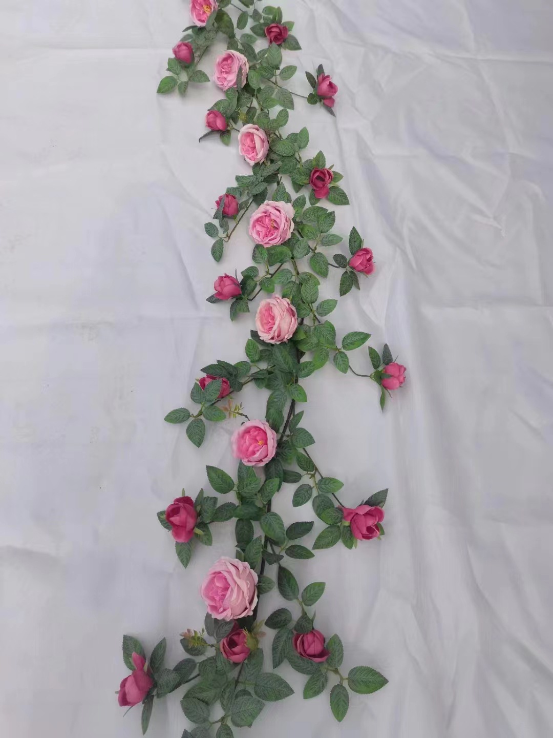 Wholesale of artificial rattan flower branches, plant flowers, vines, artificial flowers, atmosphere decoration items, plant leaves, ceiling decoration, and green plants pic 7