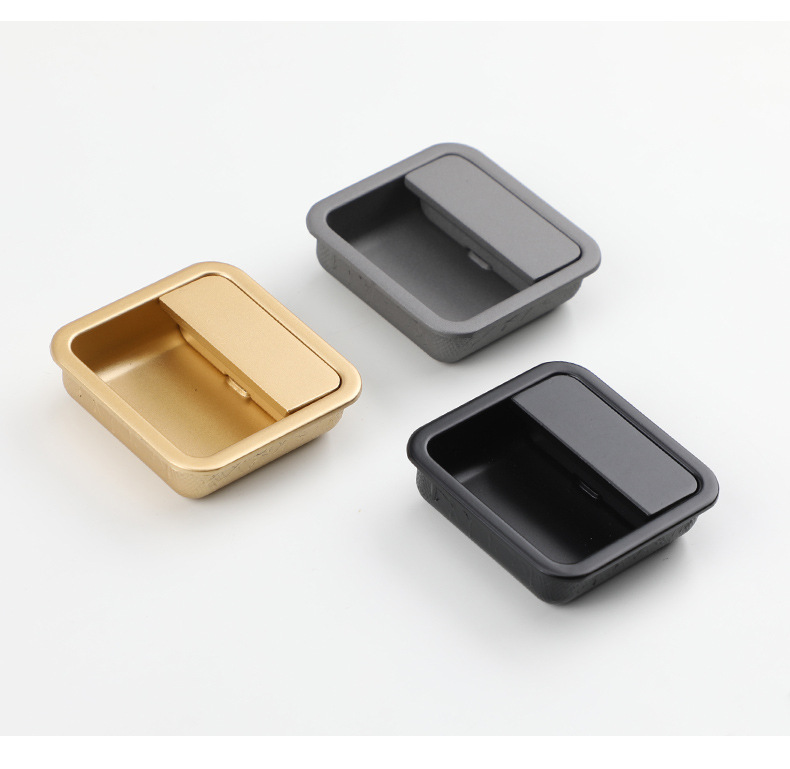 The black invisible handle of the tatami is embedded with the drawer handles of the cabinets and wardrobes. The sliding door is equipped with a golden concealed embedded handle pic 54