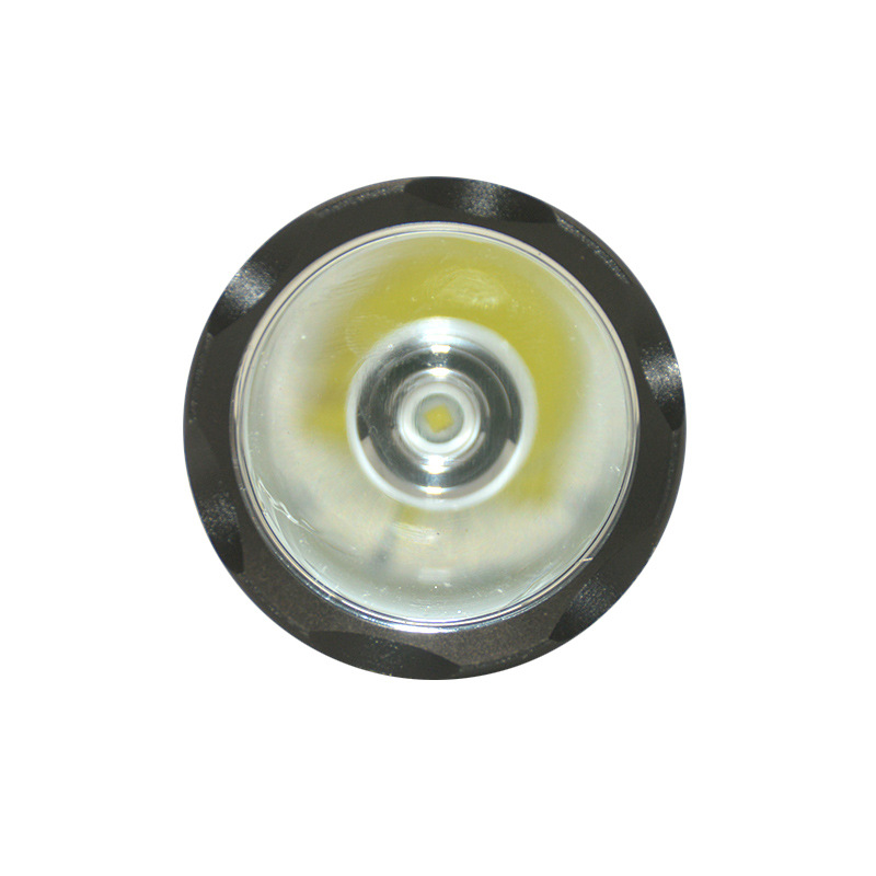 新款LED多功能潜水手电筒充电款T6强光防水远射战术手电筒潜水灯详情5