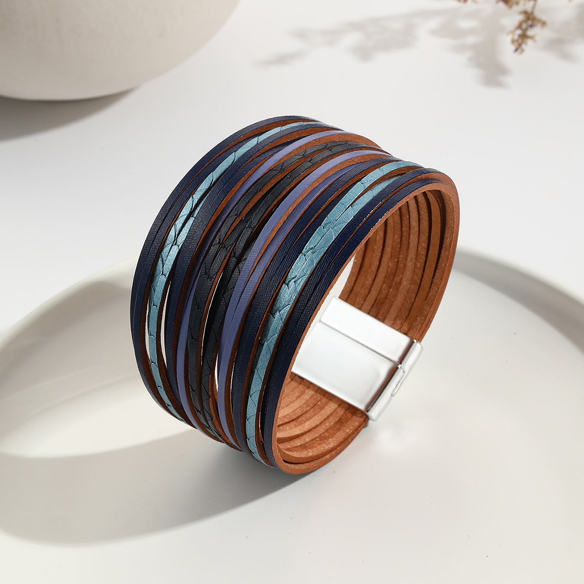 新款亚马逊多条渐变男手环皮绳混色百搭女士PU皮革皮手链磁扣手镯详情21