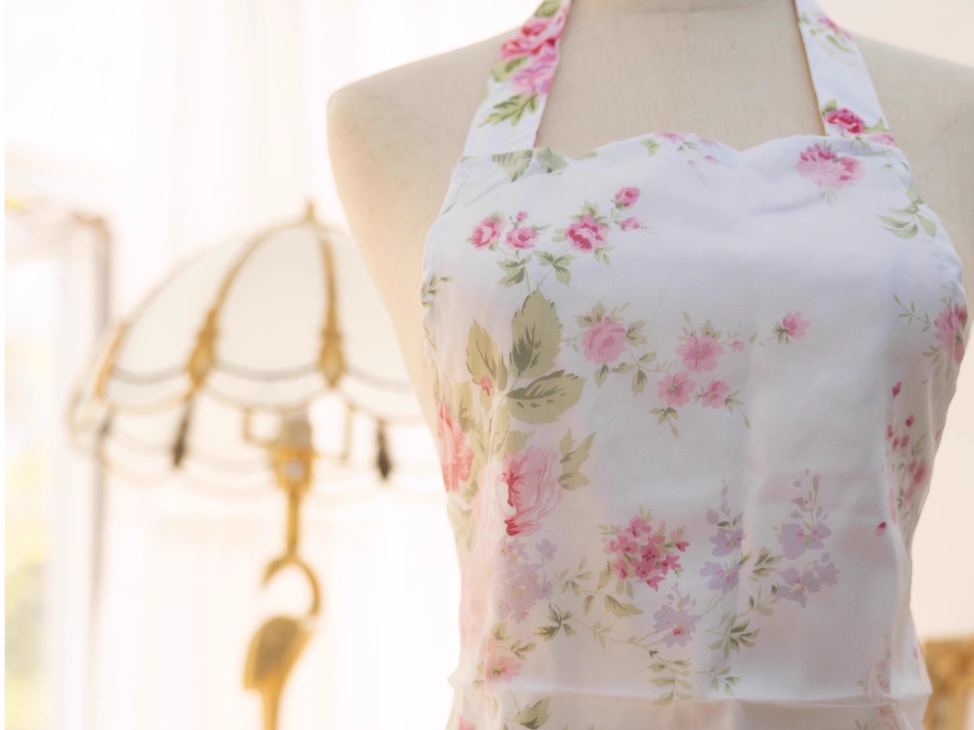 创意款简约围裙清新碎花涤棉围裙广告 厨房围裙韩版围裙详情2