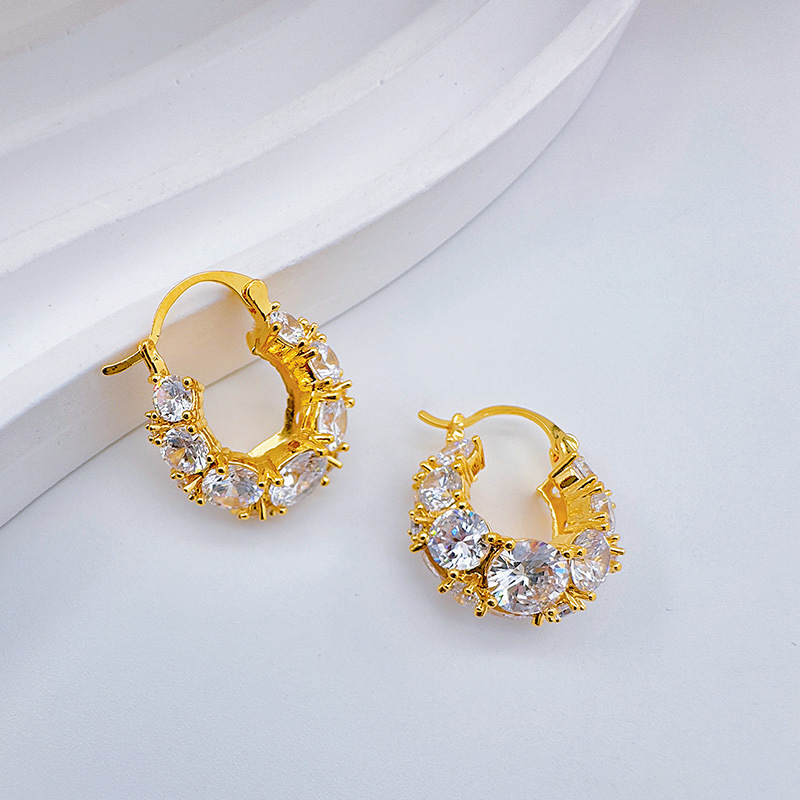 柏伶饰品网红高级感锆石圆环耳扣个性小众时尚百搭耳钉超闪耳环女详情10