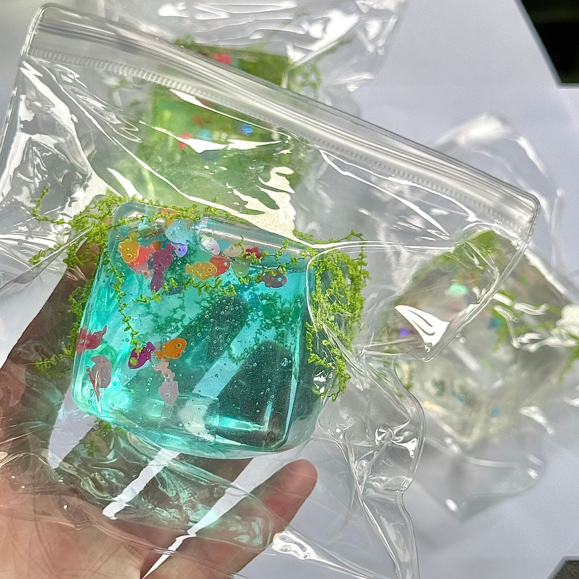 梦幻海底水感解压玩具透明仿硅胶捏捏乐创意生日礼物批发减压玩具食品酒水水产零食鱼类零食详情2