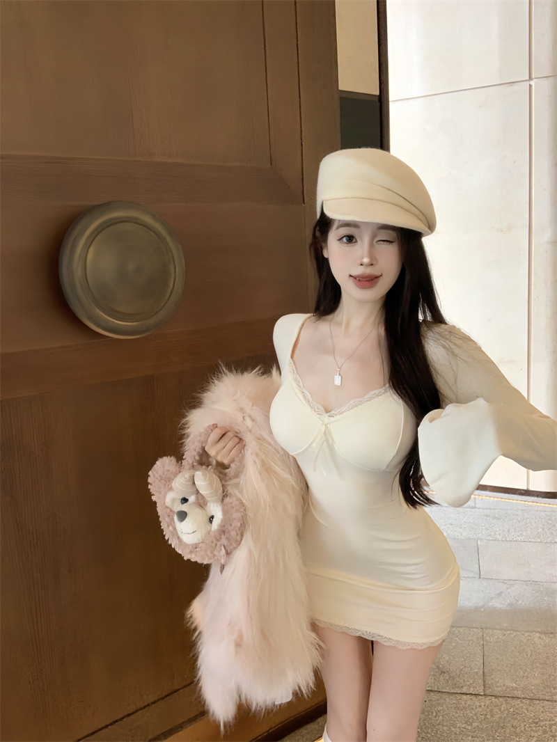 棕色性感v领长袖连衣裙女秋季蕾丝内搭小妈裙子紧身收腰包臀短裙详情3