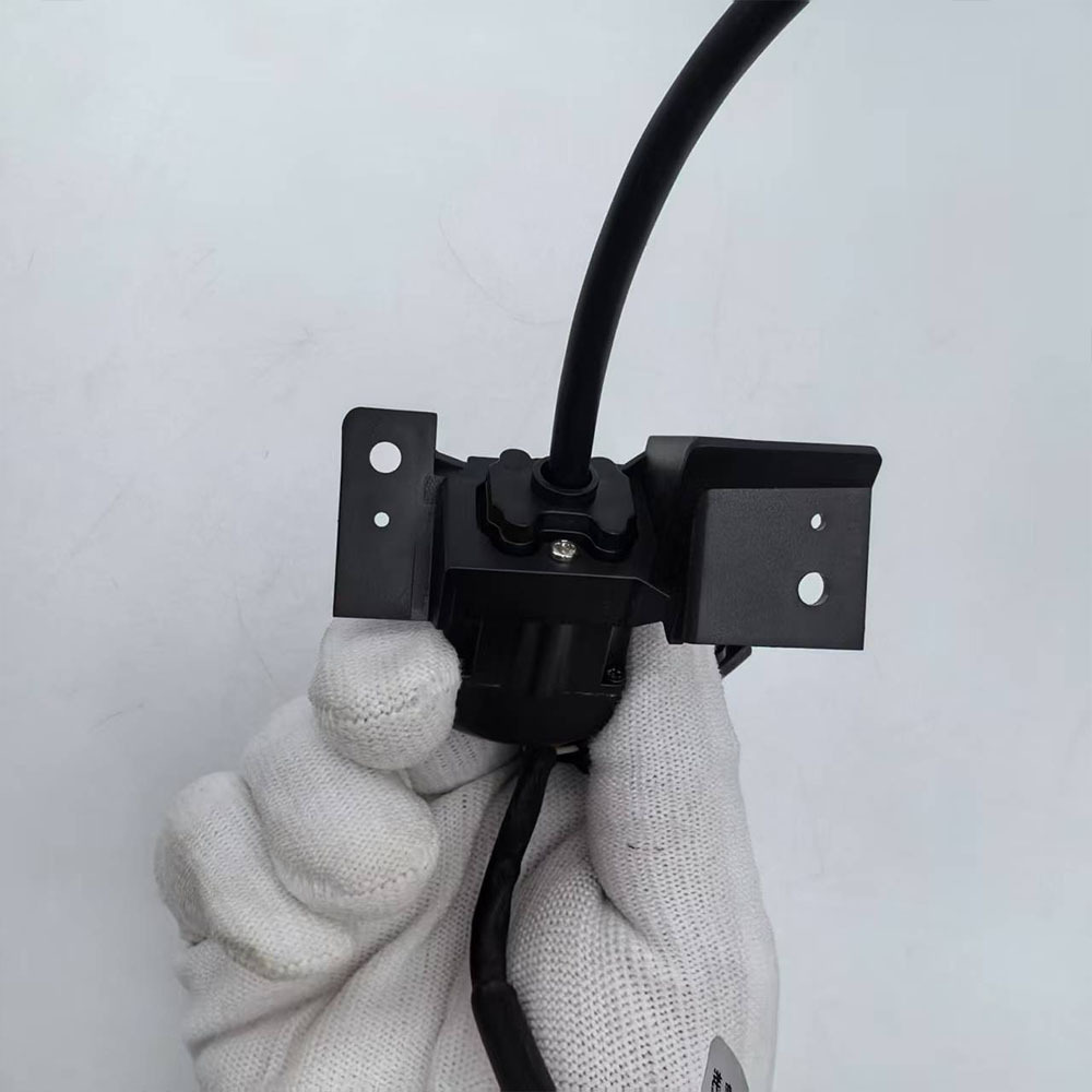 The 95760D3000 is compatible with the 2016-18 Hyundai Tucson rearview camera in high definition pic 5