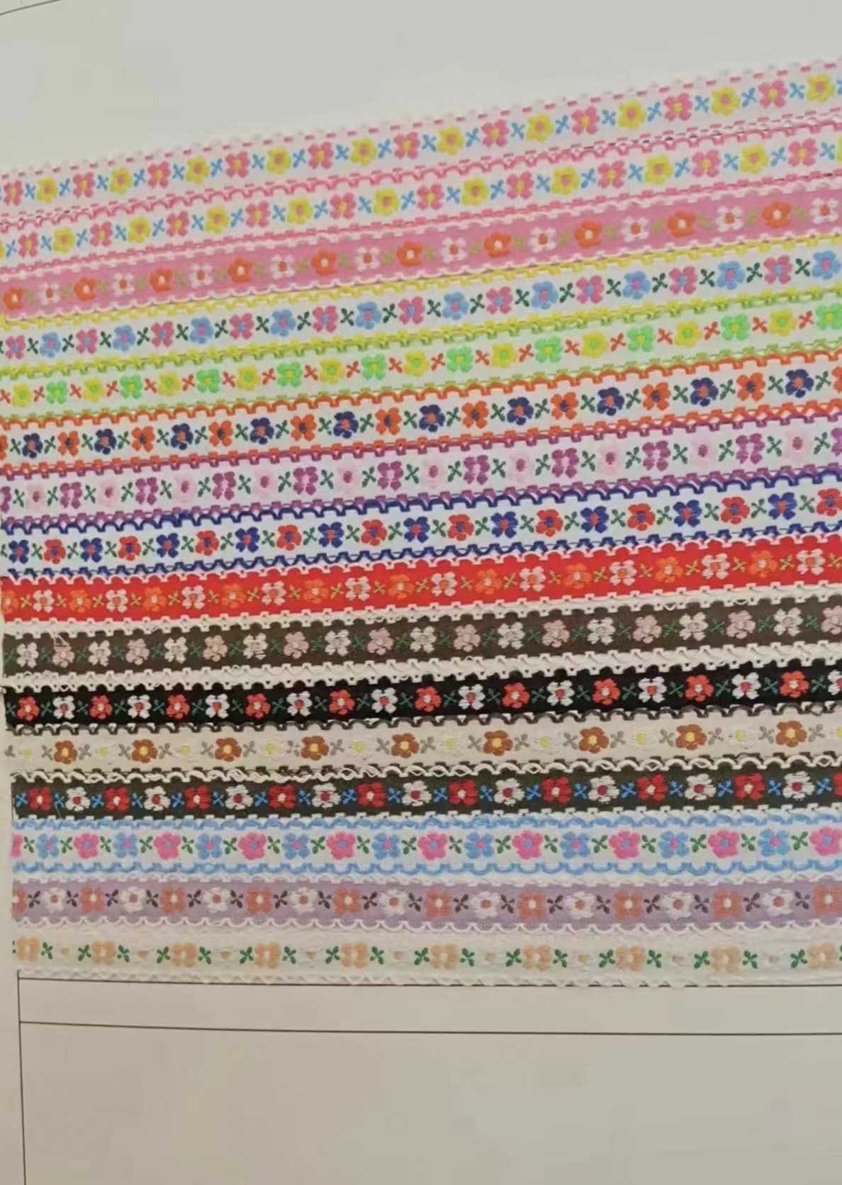 现货名族风提花织带沟边锁边彩带服装辅料1CM2CM宽名族带波浪边带详情2