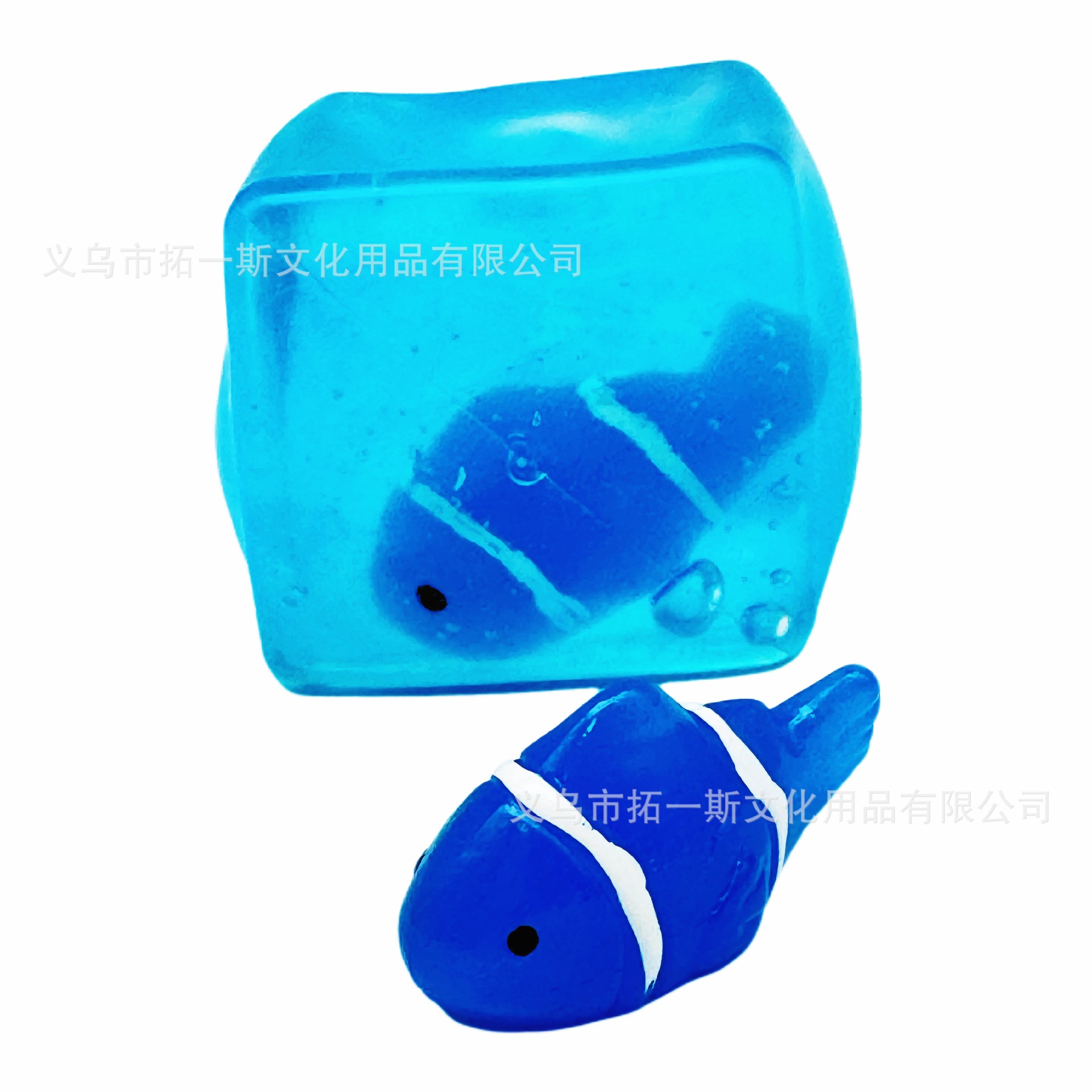 跨境仿真麦芽糖金鱼捏捏TPR透明冰块高颜值慢回弹解压发泄玩具新奇特减压玩具详情7