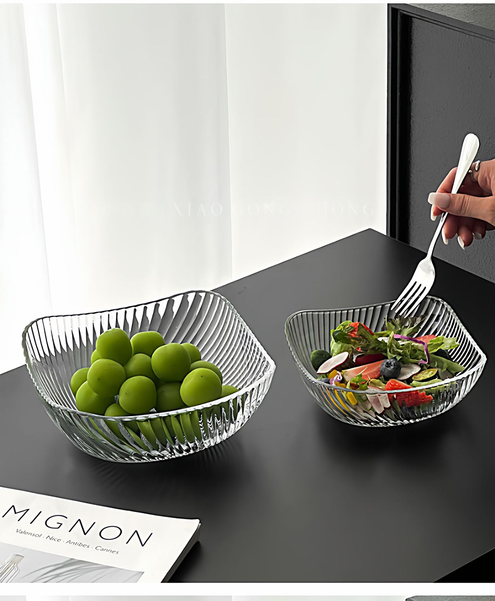 High-end glass fruit plate, living room coffee table, fruit plate, light luxury snack display plate, striped salad bowl pic 3