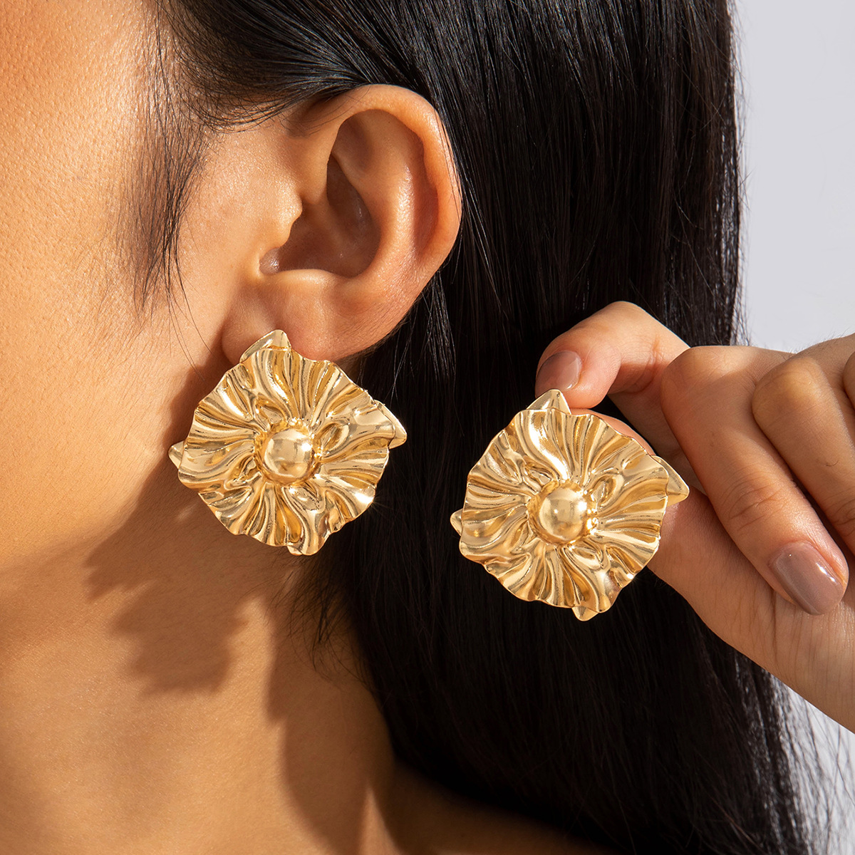 欧美跨境复古水滴形褶皱耳环气质高级感几何椭圆三角形耳钉耳饰女详情2