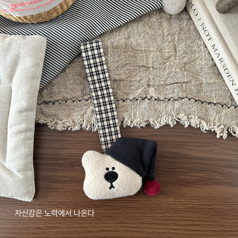 A new Korean fabric cotton-filled bear pendant, a cute and soft three-dimensional animal keychain for children, and a versatile accessory pic 15