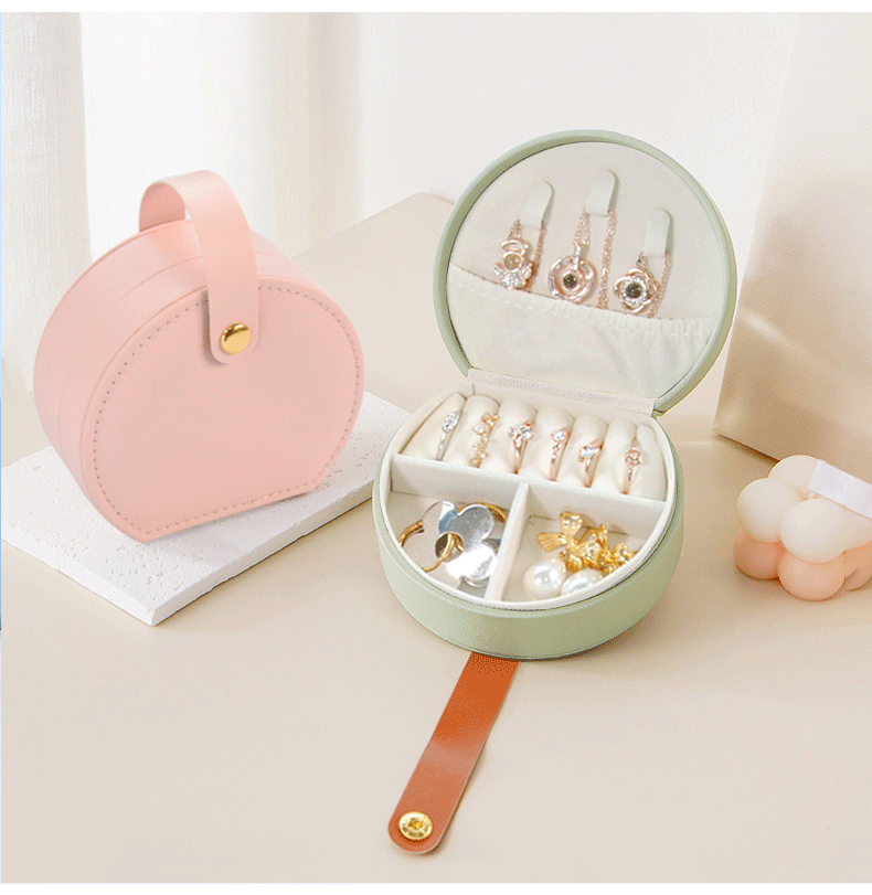 跨境新款PU皮首饰盒高级感旅行便携手提首饰收纳盒戒指项链饰品盒详情9