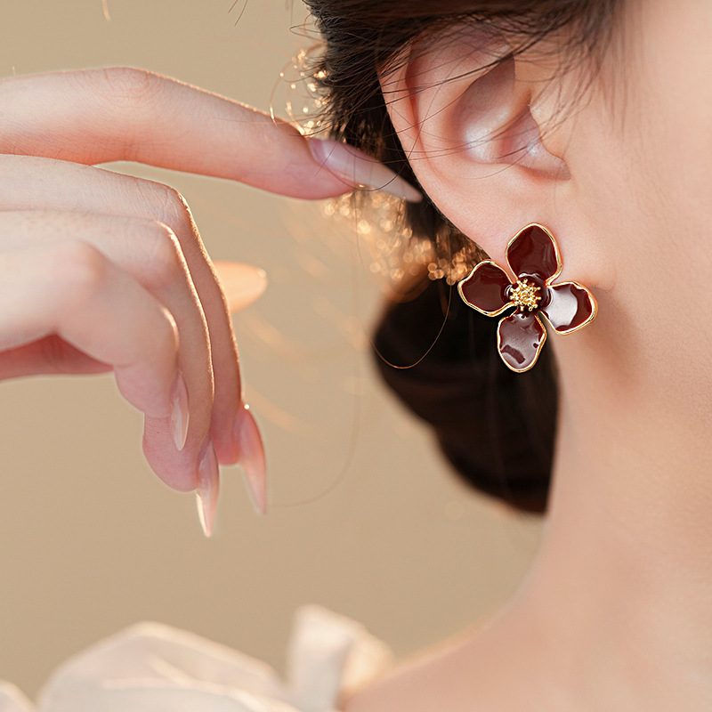 银针美拉德风咖色滴油四瓣花朵耳钉女气质耳环复古高级感耳饰批发详情15