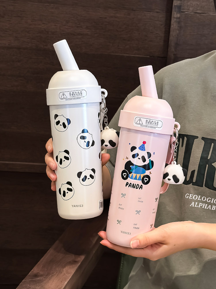 yanis3儿童保温杯2024新款学生上学专用便携女生高颜值熊猫吸管杯详情1