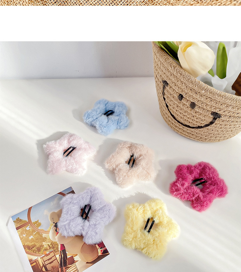 Cream-colored plush star hair clips, soft and cute five-pointed star hair clips, sweet and girlish bb clips, bangs clips, autumn and winter hair accessories pic 10