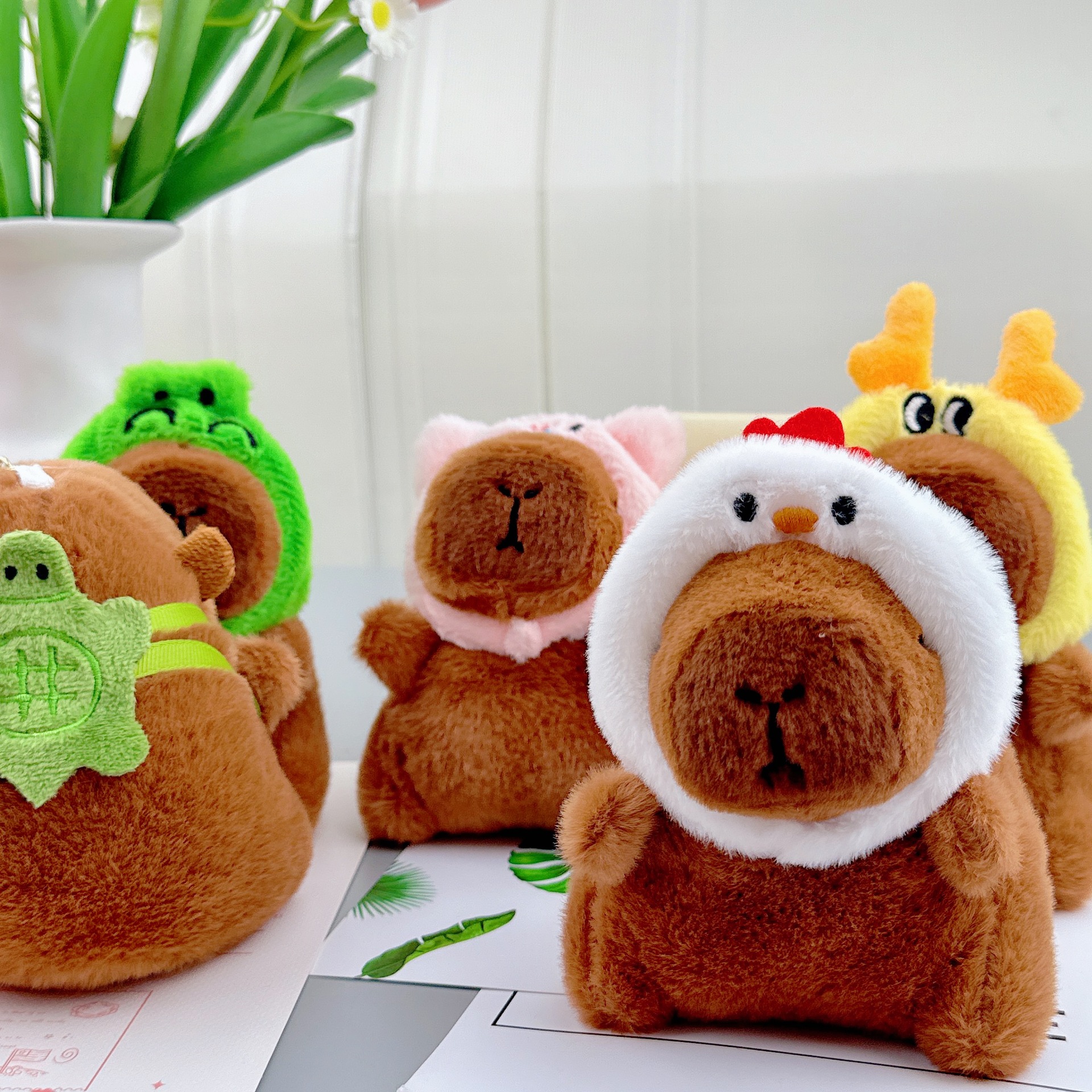 爆款水豚毛绒玩偶钥匙扣水豚鼠挂饰挂件抓娃娃机公仔玩具礼品详情6