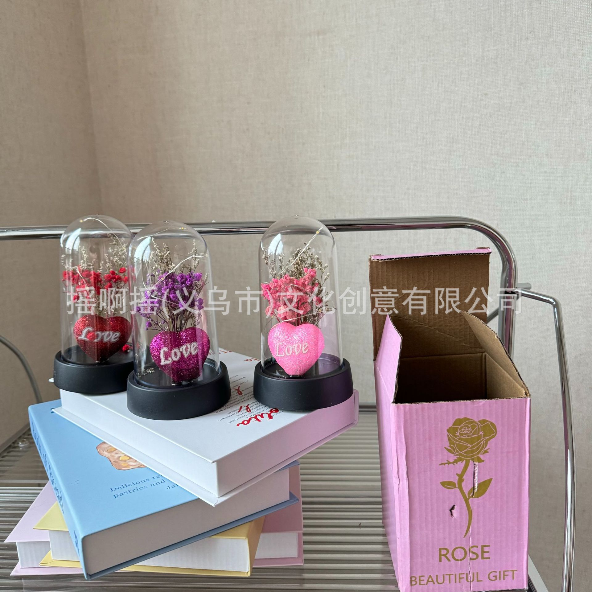 跨境玻璃罩永生花玫瑰花灯三八情人节创意摆件场景布置氛围装饰灯详情11